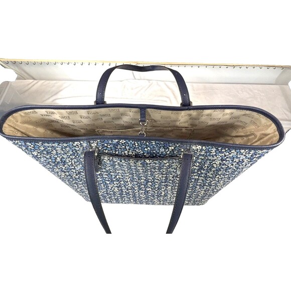 Michael Kors Large Navy Blue Floral Travel Jet Set Carry All Tote Bag - Picture 7 of 15